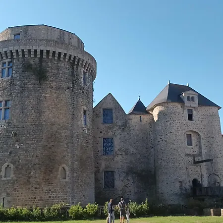 De La Fecleval 6 Personnes Proche Du Puy Dufou Saint-Mesmin (Vendee)