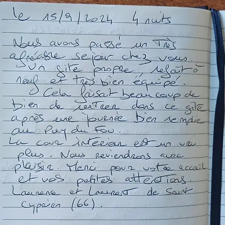 Hébergement de vacances De La Fecleval 6 Personnes Proche Du Puy Dufou *