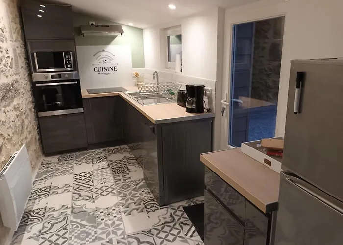 Casa vacanze De La Fecleval 6 Personnes Proche Puy Dufou *