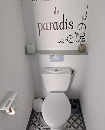 De La Fecleval 6 Personnes Proche Du Puy Dufou بيت للعطل