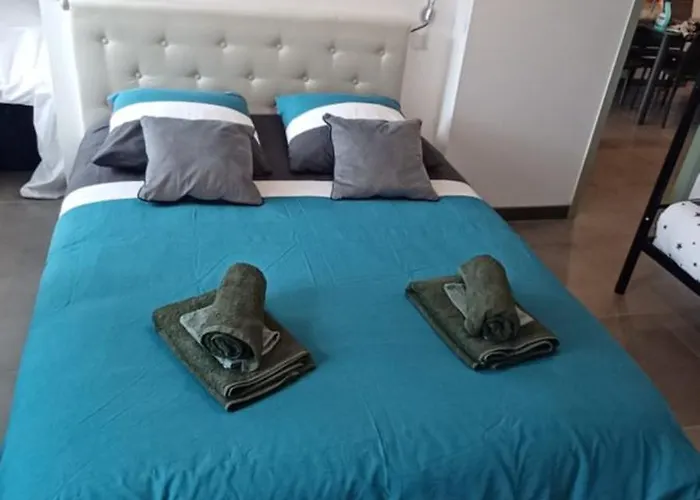 De La Fecleval 6 Personnes Proche Du Puy Dufou * Saint-Mesmin (Vendee)